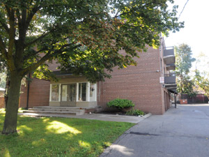 Rental Low-rise 62 Hunt Ave, Richmond Hill, ON