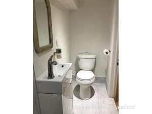 Bachelor apartment for rent in TORONTO
