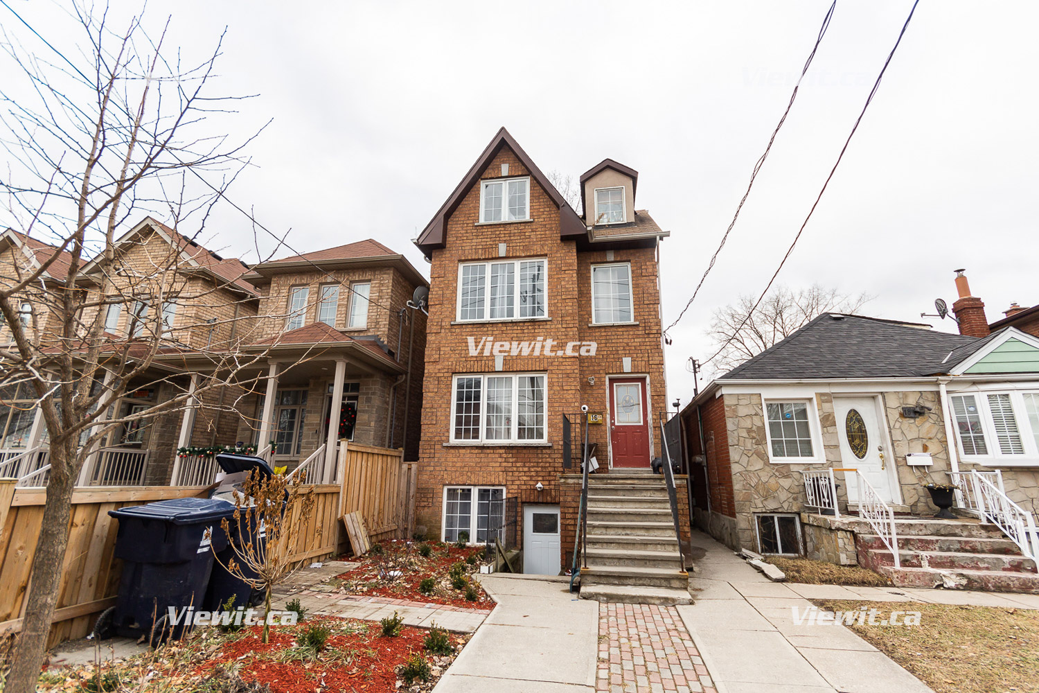 For rent RunnymedeSt Clair York, 2 bdrm Viewit 199455