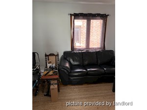 Room / Shared apartment for rent in YORK