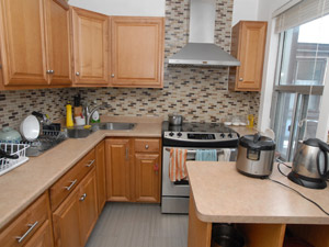 Room / Shared apartment for rent in TORONTO 