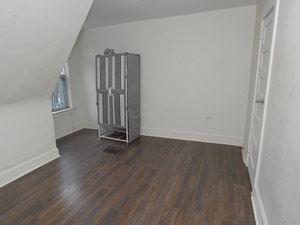 Room / Shared apartment for rent in TORONTO 