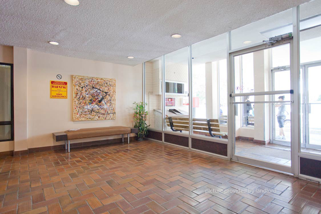 200 White Oaks Court, Whitby, ON 3+ Bedroom for rent Whitby Apartments