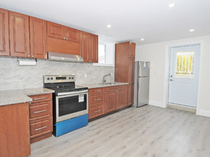 Room / Shared apartment for rent in SCARBOROUGH