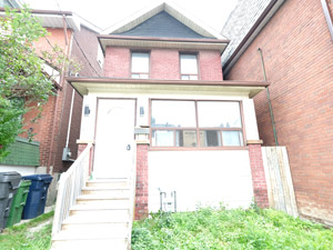 3+ Bedroom apartment for rent in TORONTO 