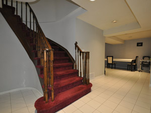 2 Bedroom apartment for rent in Thornhill  