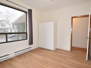 3+ Bedroom apartment for rent in TORONTO 