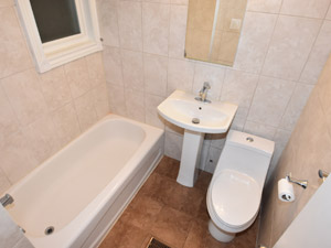 Bachelor apartment for rent in TORONTO