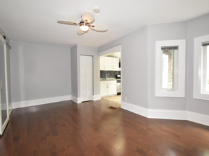 Bachelor apartment for rent in TORONTO