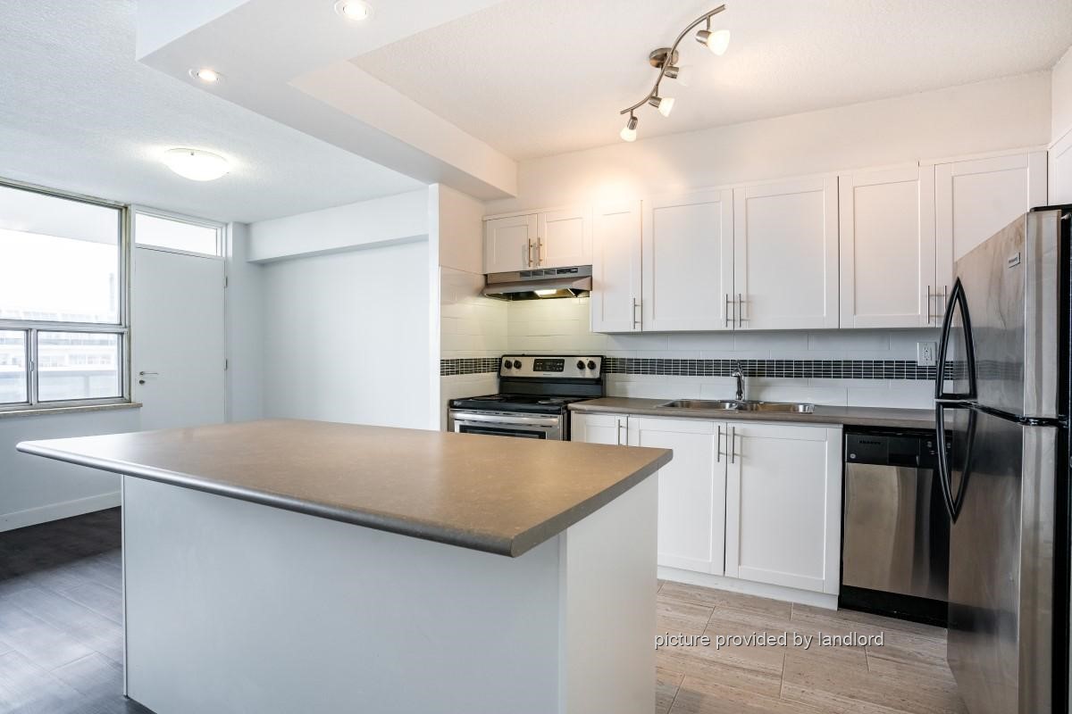For rent 33 Davisville Avenue Toronto, Bach Viewit 211024