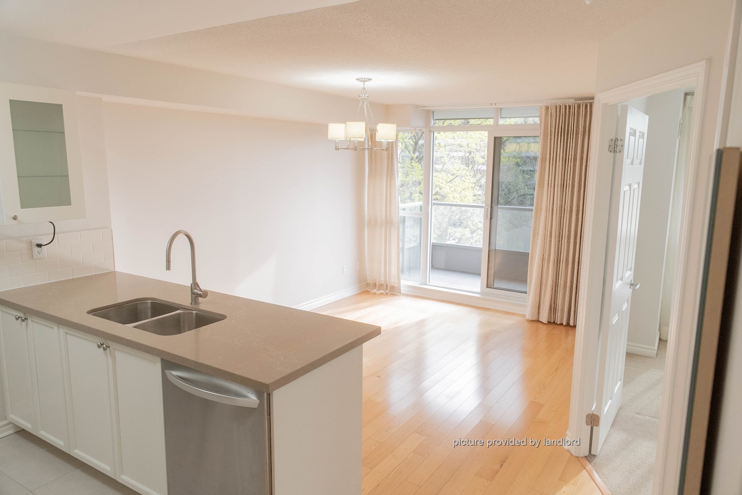 For rent BloorHigh Park Ave Toronto, 1 bdrm Viewit 211664