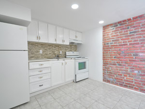 2 Bedroom apartment for rent in TORONTO   