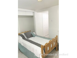 Bachelor apartment for rent in YORK