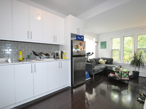 1 Bedroom apartment for rent in TORONTO    