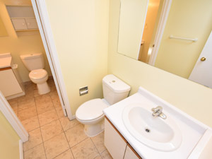 2 Bedroom apartment for rent in Etobicoke