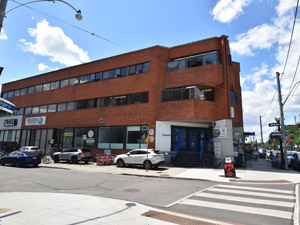 Bachelor apartment for rent in TORONTO      