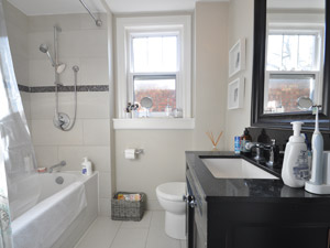 3+ Bedroom apartment for rent in TORONTO 