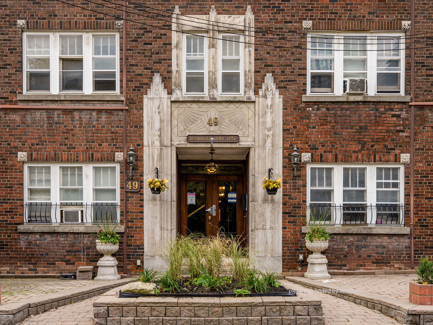 For rent 49 Dundonald St Toronto, 1 bdrm Viewit 213332