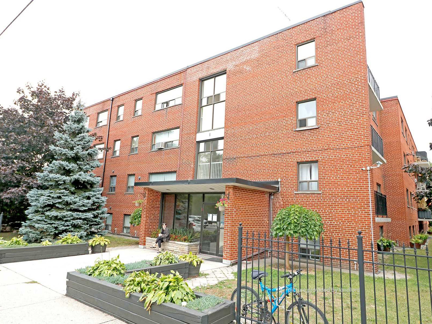 For rent 1 Hill Heights Rd Etobicoke, 2 bdrm Viewit 213456