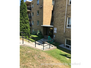 1 Bedroom apartment for rent in Etobicoke 