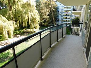 Bachelor apartment for rent in NORTH YORK