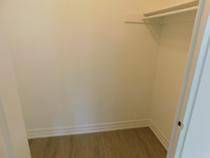 Bachelor apartment for rent in NORTH YORK