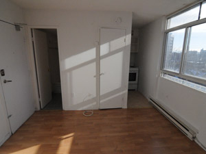 Bachelor apartment for rent in TORONTO    