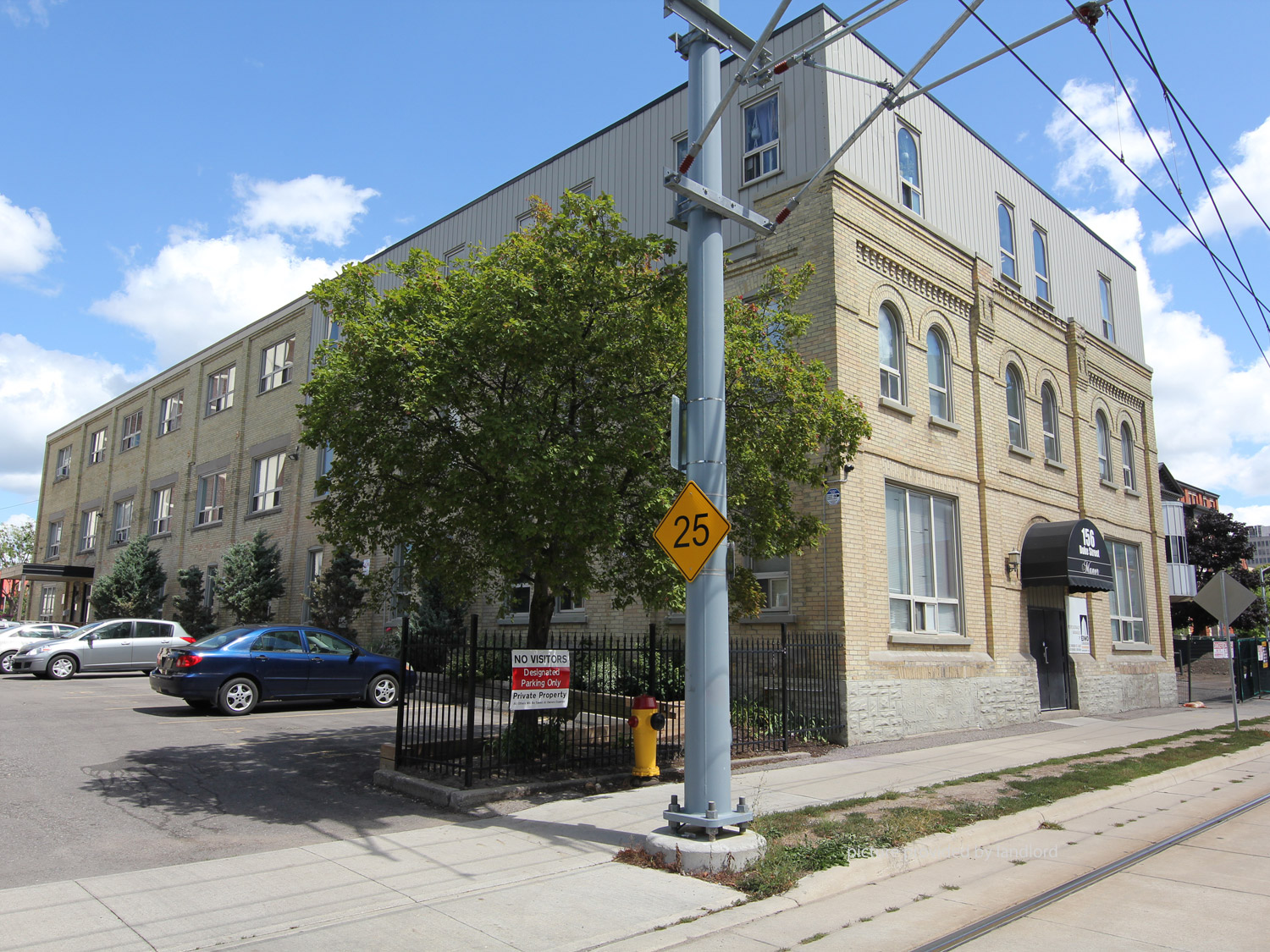 For rent 156 Duke St W Kitchener, 2 bdrm Viewit 213973