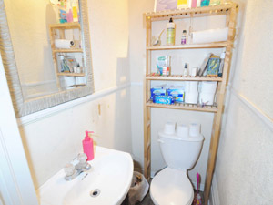 3+ Bedroom apartment for rent in TORONTO    