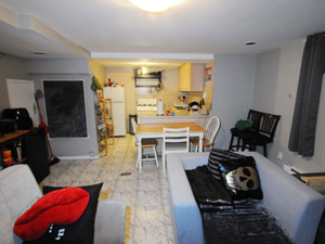 3+ Bedroom apartment for rent in TORONTO    