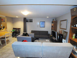 3+ Bedroom apartment for rent in TORONTO    