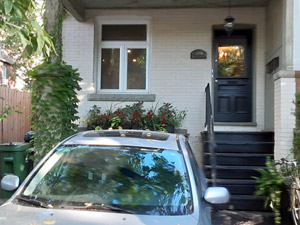 2 Bedroom apartment for rent in TORONTO