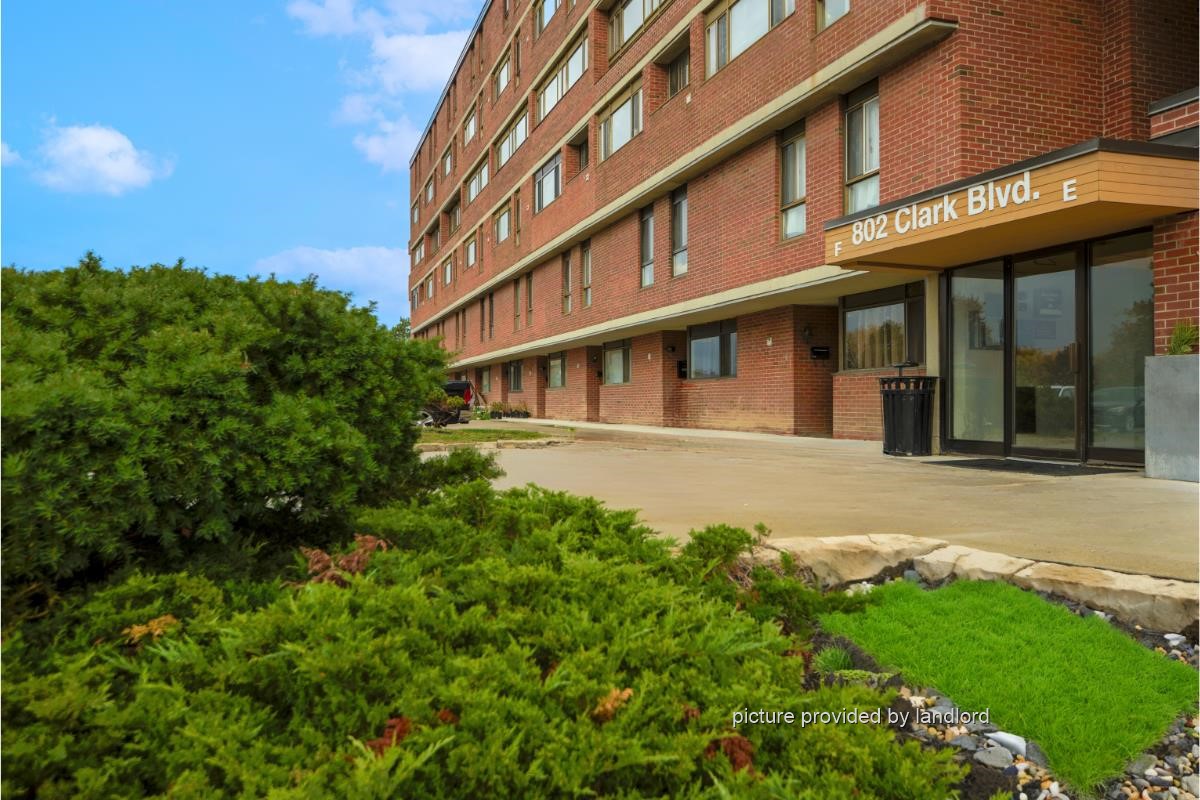 For rent 804 Clark Boulevard Brampton, 3+ bdrm Viewit 218833