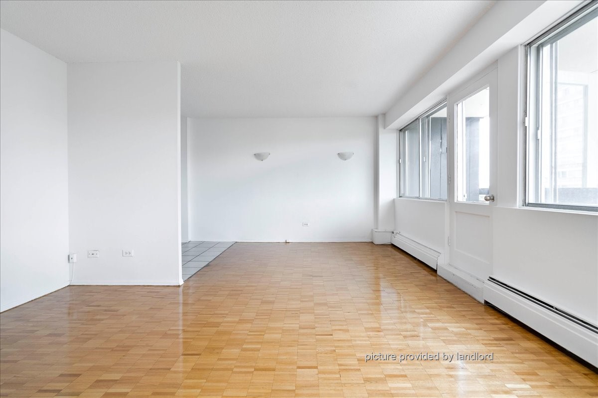 For rent 155 Deguire Boulevard SaintLaurent, 1 bdrm Viewit 219363