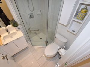 Bachelor apartment for rent in TORONTO 