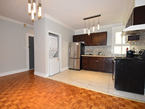 3+ Bedroom apartment for rent in TORONTO 