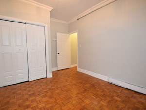 3+ Bedroom apartment for rent in TORONTO 