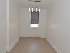 3+ Bedroom apartment for rent in TORONTO 