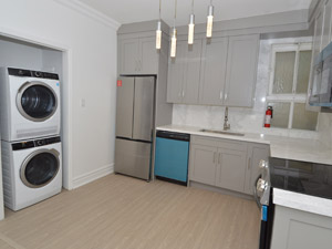 3+ Bedroom apartment for rent in TORONTO 