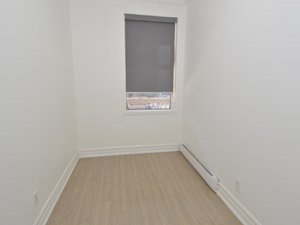 3+ Bedroom apartment for rent in TORONTO 