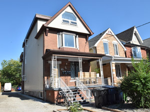 2 Bedroom apartment for rent in TORONTO