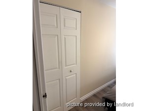 Room / Shared apartment for rent in TORONTO