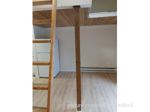 Bachelor apartment for rent in TORONTO 