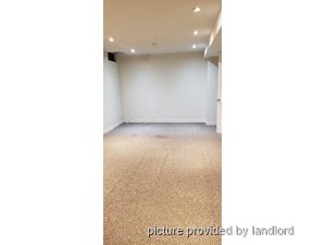 Room / Shared apartment for rent in PICKERING