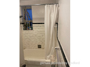 Bachelor apartment for rent in TORONTO 