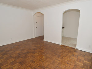 Bachelor apartment for rent in TORONTO 