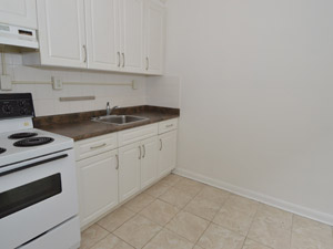 Bachelor apartment for rent in TORONTO 