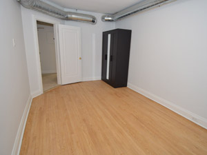 3+ Bedroom apartment for rent in TORONTO