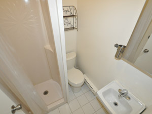 3+ Bedroom apartment for rent in TORONTO