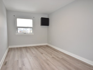 3+ Bedroom apartment for rent in TORONTO